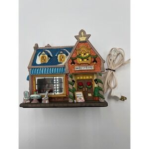 Carole Towne Collection 2002 Bistro Christmas Village Building Lighted Porcelain